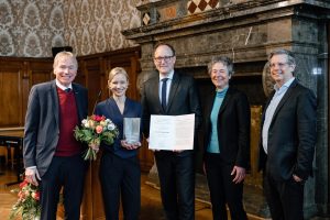 Ratsplenarsaal, Maurice Hüsni, Piano